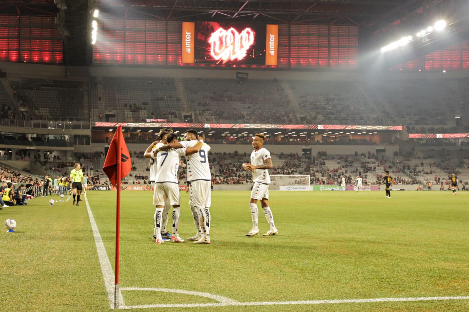 EMPATE NA CAPITAL