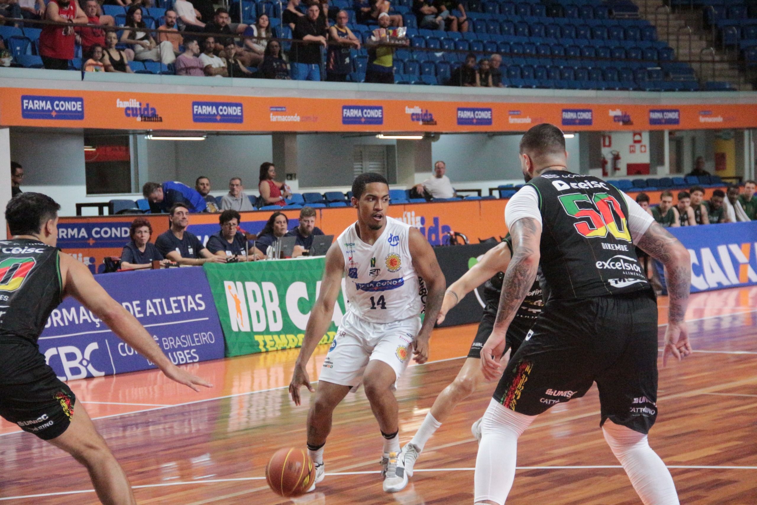 Farma Conde São José Basketball visita Ceisc União Corinthians pelo NBB Caixa