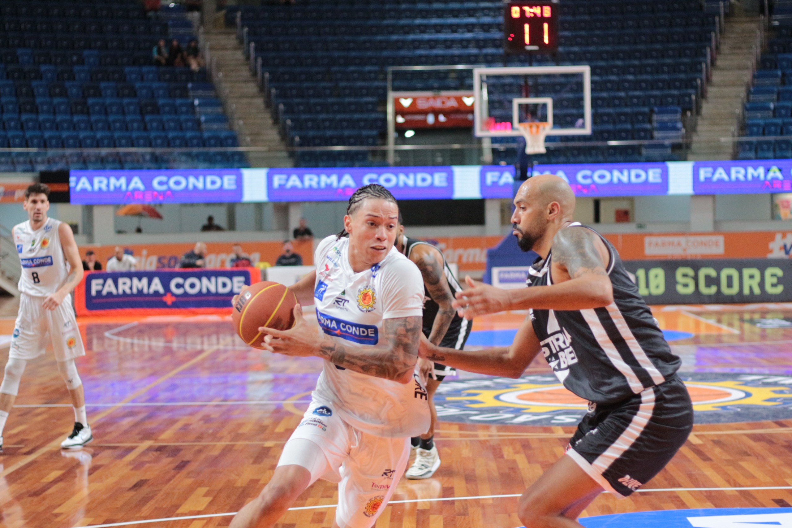 Farma Conde São José Basketball abre oitavas de final do NBB diante do Vasco da Gama em casa