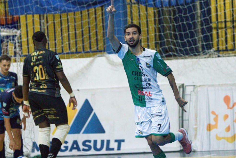 Marreco goleia ABF, lidera o estadual e chega a 30 gols em sete jogos