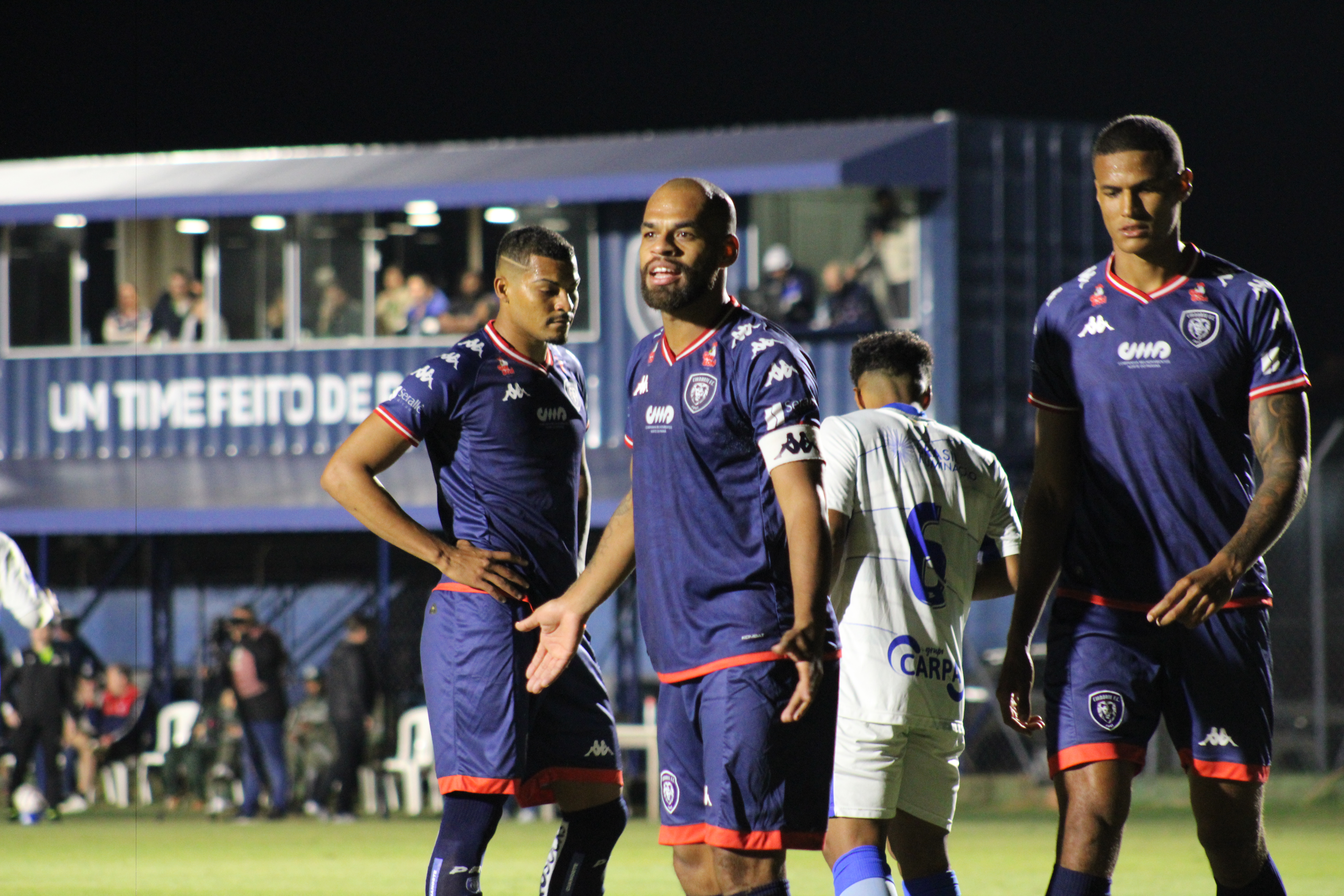 PRIMEIRA DERROTA NA COMPETIÇÃO