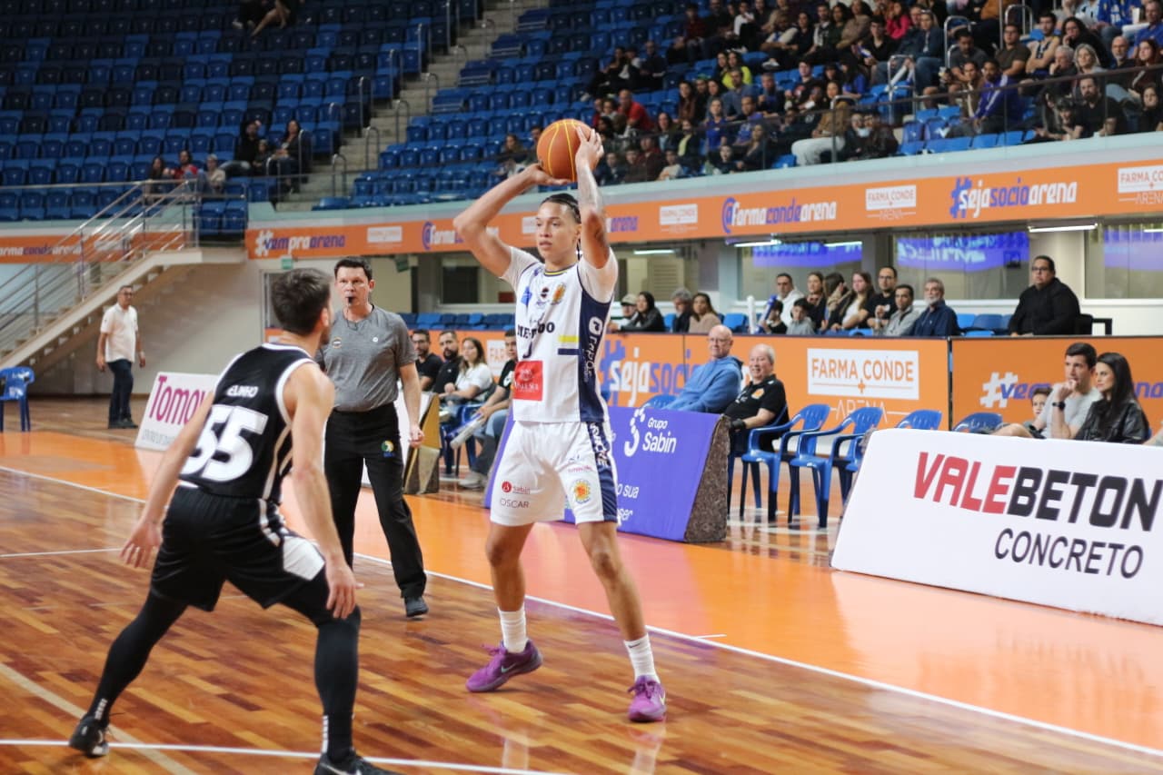 Mr.Moo São José Basketball sofre revés diante do Corinthians pelo Paulista